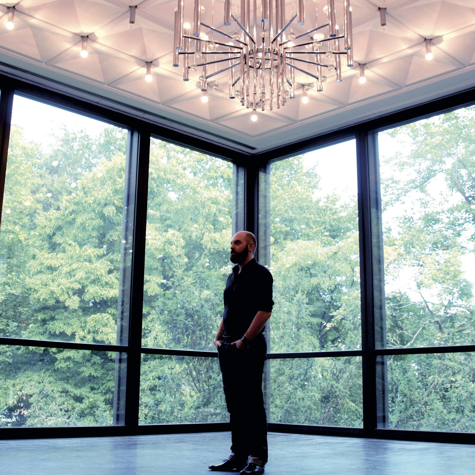 ARTIST OF THE MOMENT: Markus Guentner